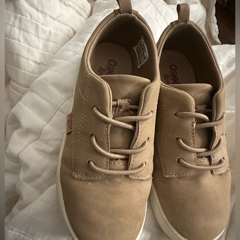 Toddler shoes